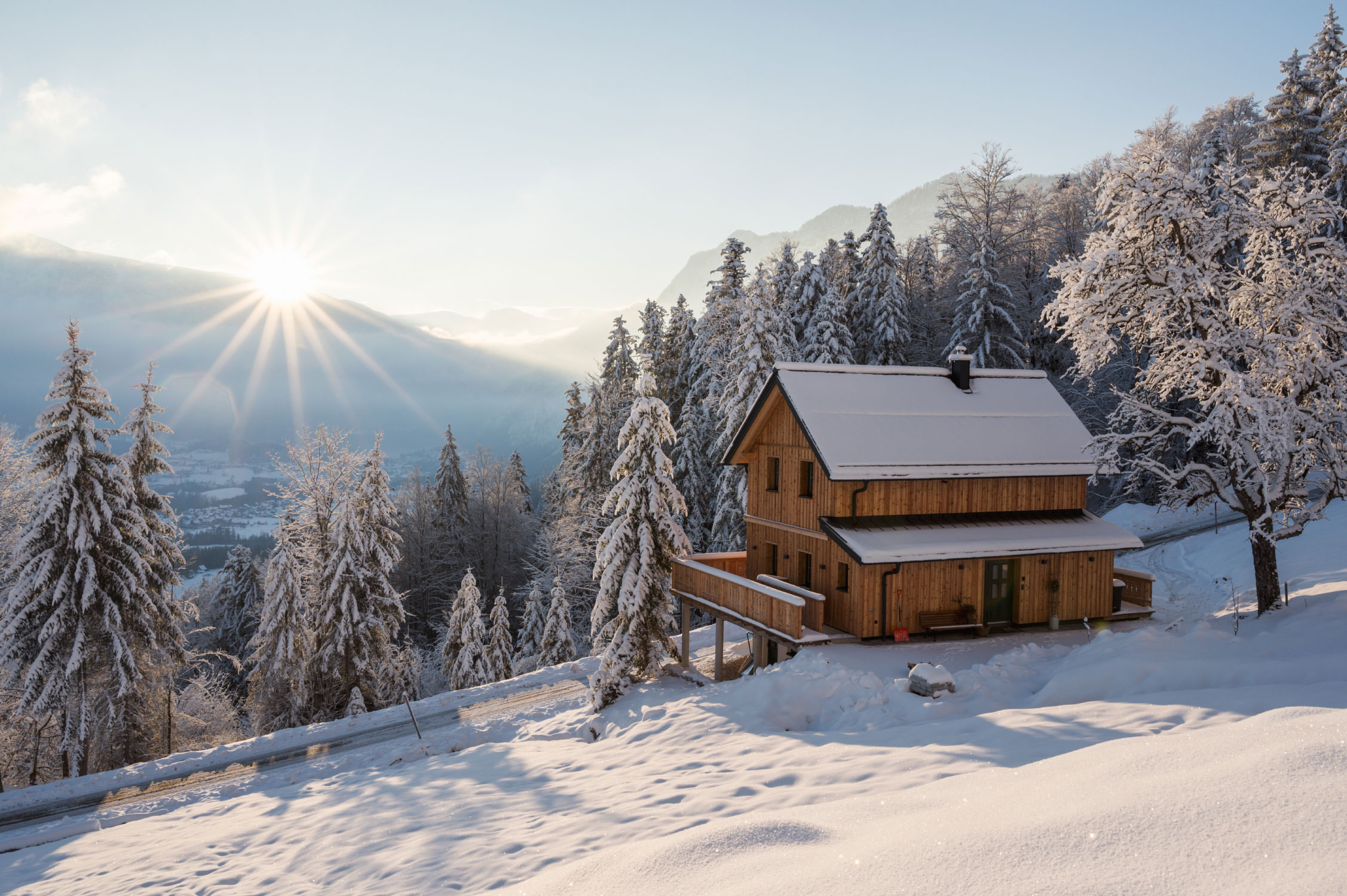 Professionelles Foto eines Ferienhauses im Winter